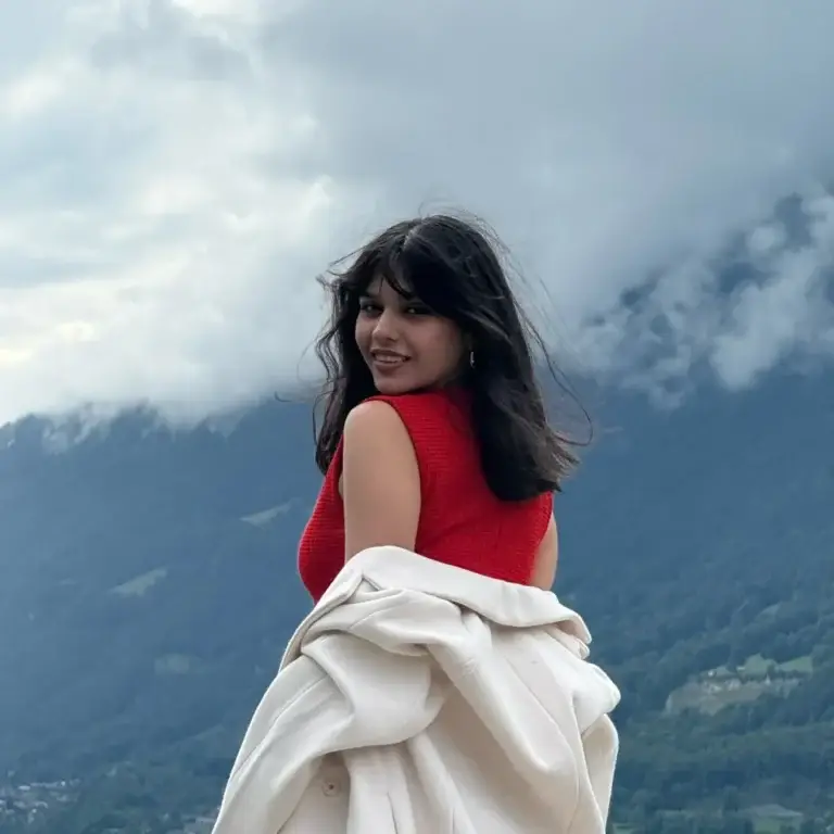 aboutritvi profile dp